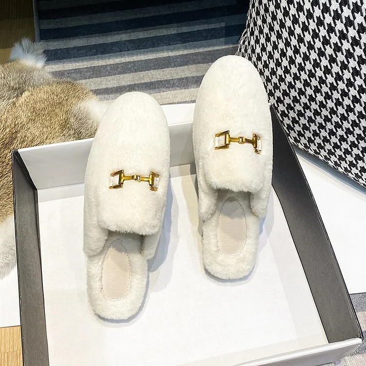 Fluffy women's fashion designer flat slippers for outdoor wear warm Oversized Mueller shoes Fluffy Flat Mules Warm QueenFunky