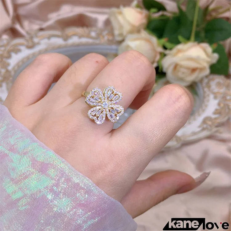 Women Fashion Creative Rotary Floral Rhinestone Ring