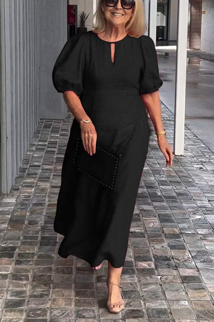 Women Half Sleeve V-neck Solid Color Dress