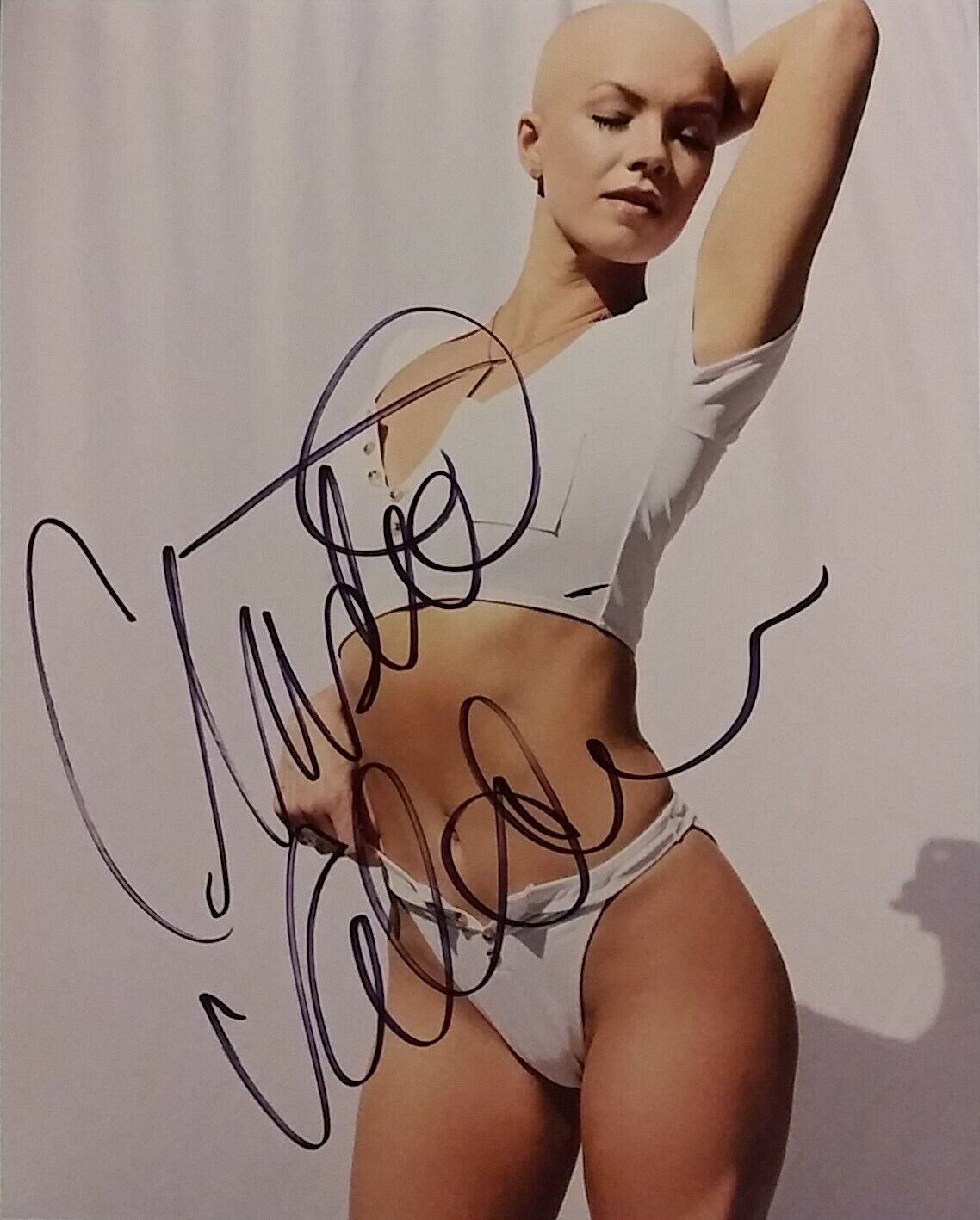 Christie valdiserri signed 8 x 10