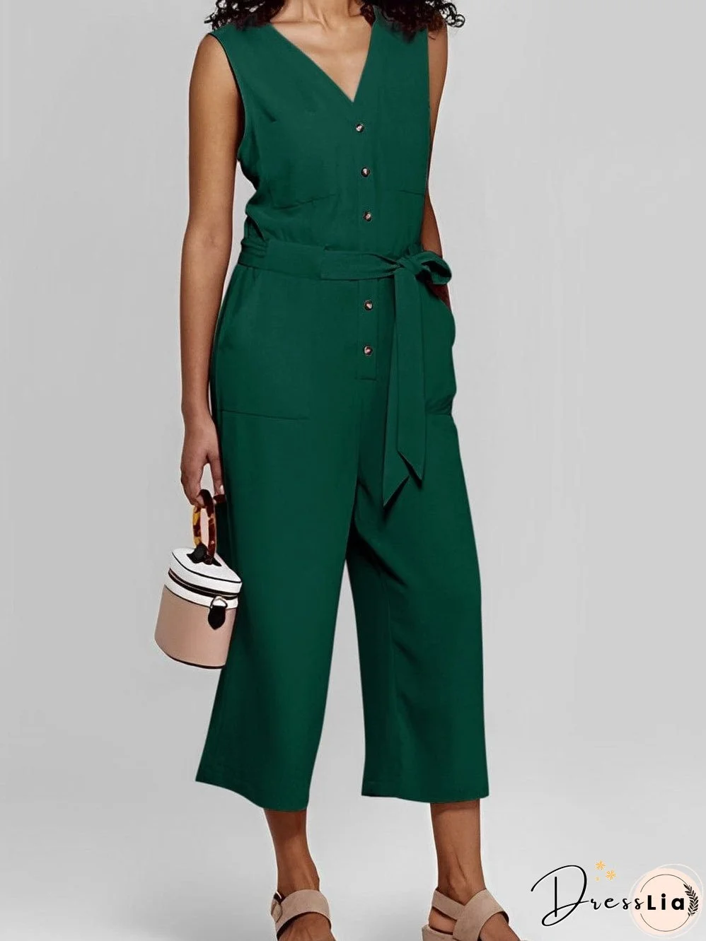 Fashionable Jumpsuit for All Occasions