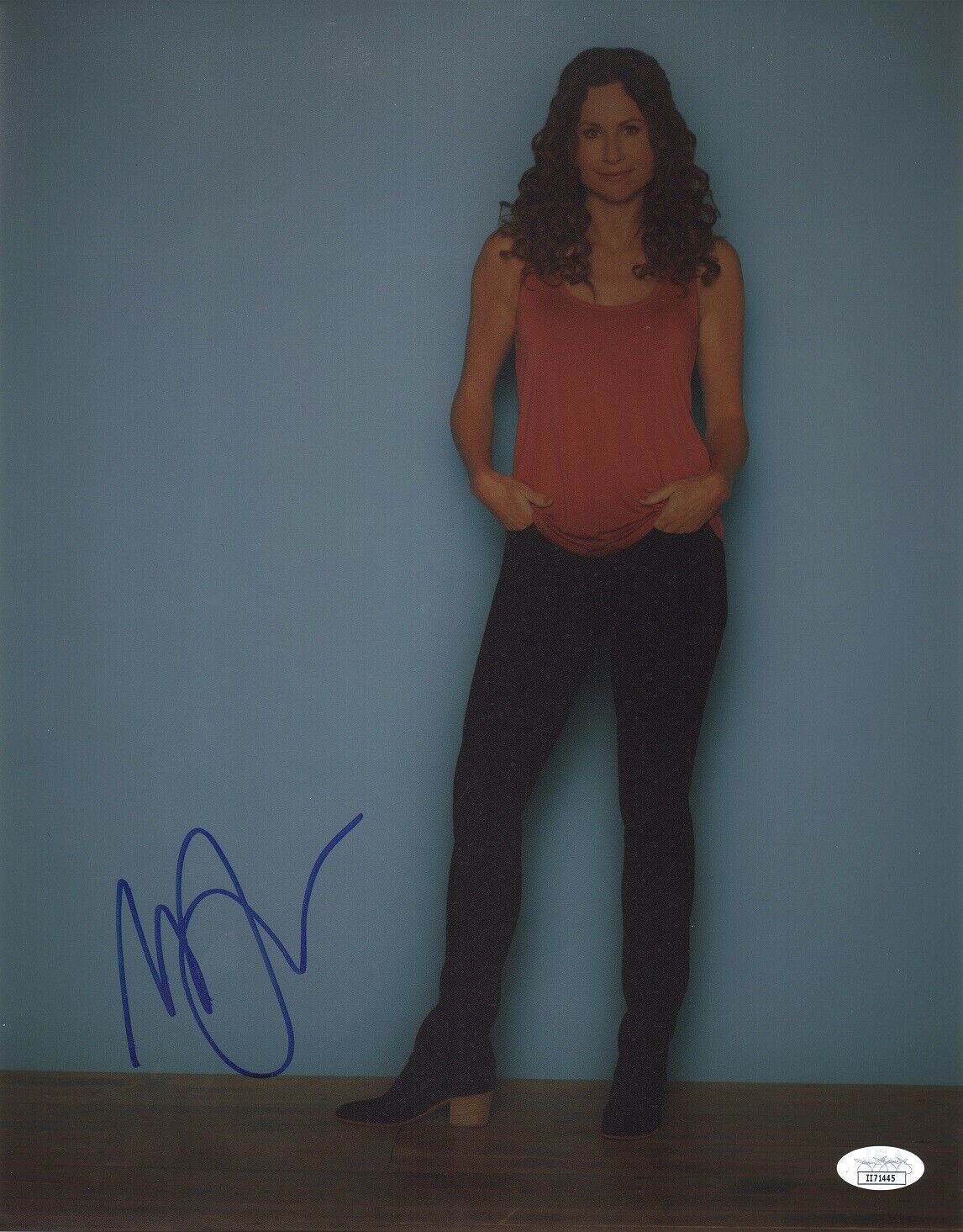 ~ MINNIE DRIVER Authentic Hand-Signed GOOD WILL HUNTING