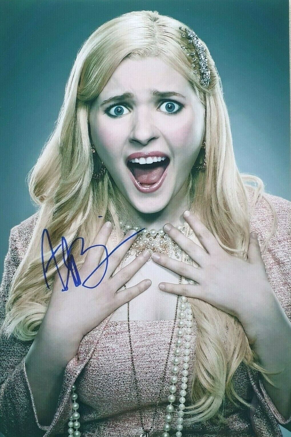 ABIGAIL BRESLIN In-Person Signed Autographed Photo Poster painting RACC COA Princess Diaries 2