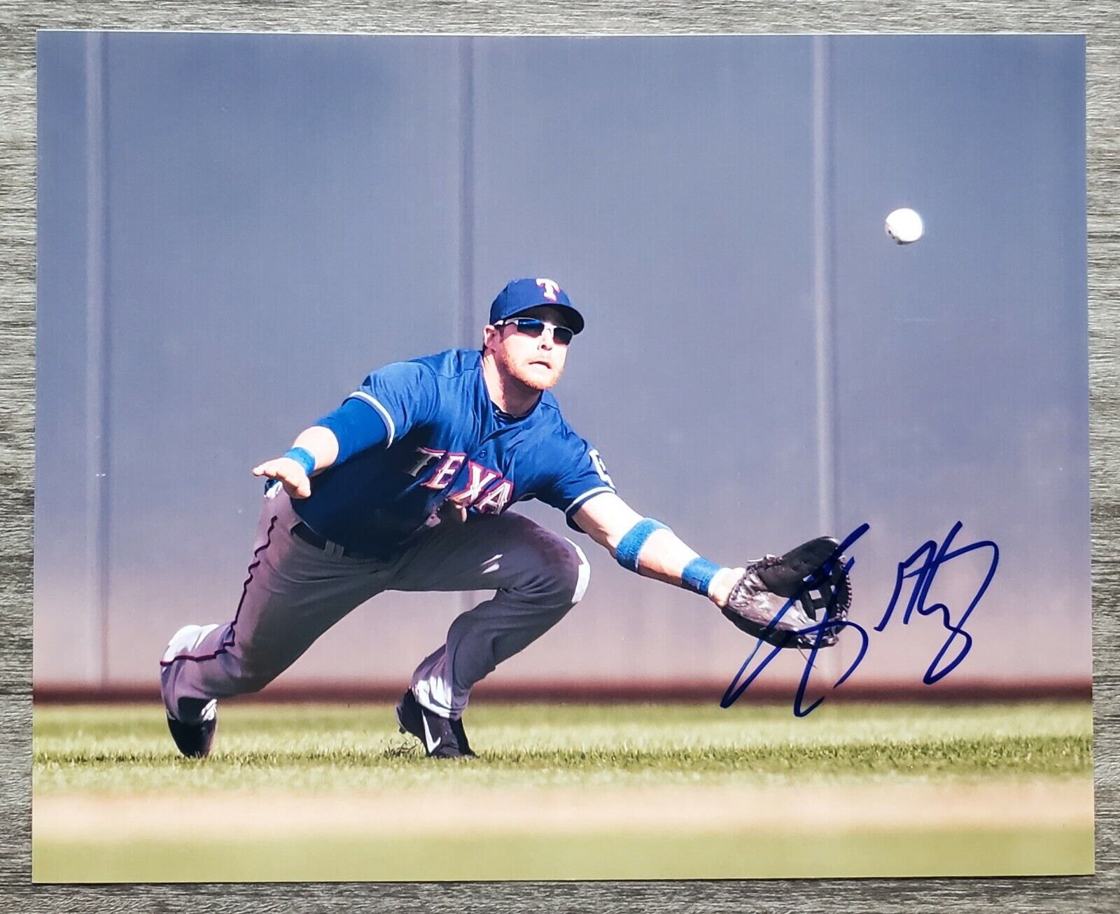 Craig Gentry Signed 8x10 Photo Poster painting Texas Rangers MLB RAD