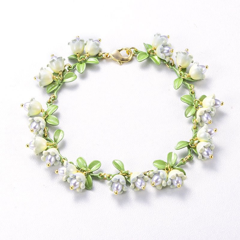 Baroque Pearl Lily of the Valley Bracelet
