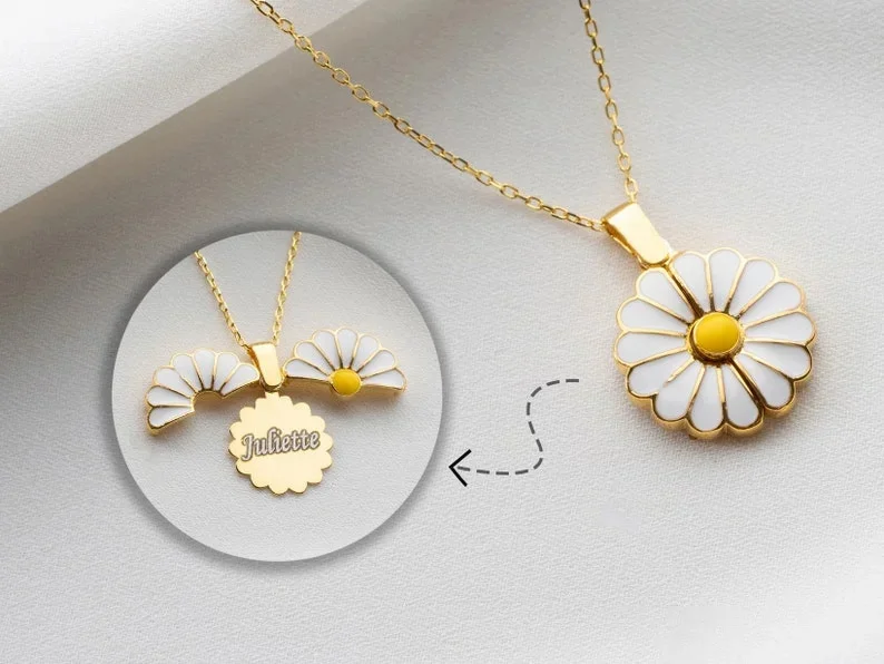 Personalized Daisy Name Necklace