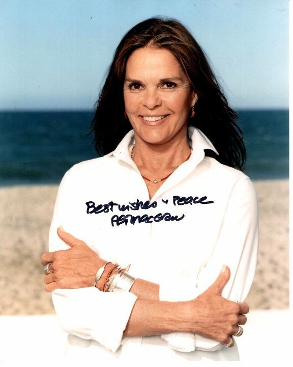 ALI MACGRAW signed autographed 8x10 Photo Poster painting