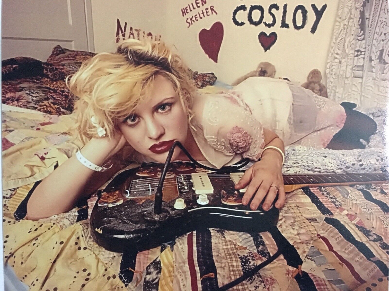 Celebrity Photo Poster painting Lot (Courtney Love) 6 Prints Music Singer Bundle Lot Deal HOLE