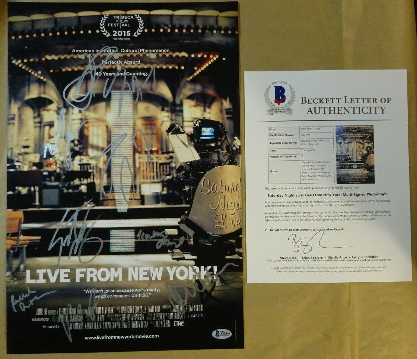 Signed SATURDAY NIGHT LIVE Autographed By 8 12x18