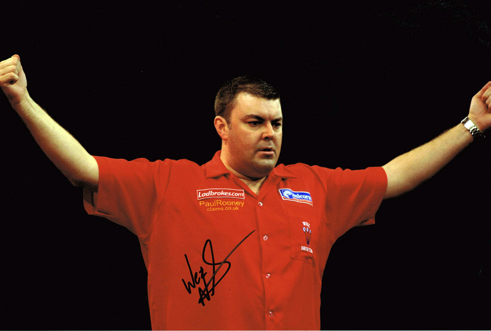 Wes Newton ORIGINAL SIGNED World Darts 12x8 Photo Poster painting AFTAL