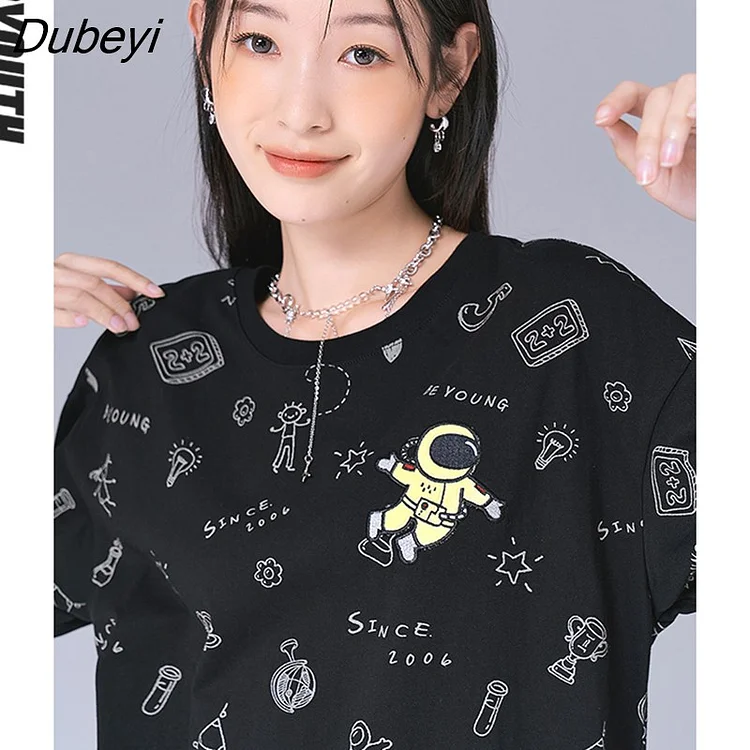 Dubeyi Women T-shirts 2022 Summer Short Sleeve O Neck Loose Tees Black Embroidered Astronaut Fun Pattern Casual Chic Tops