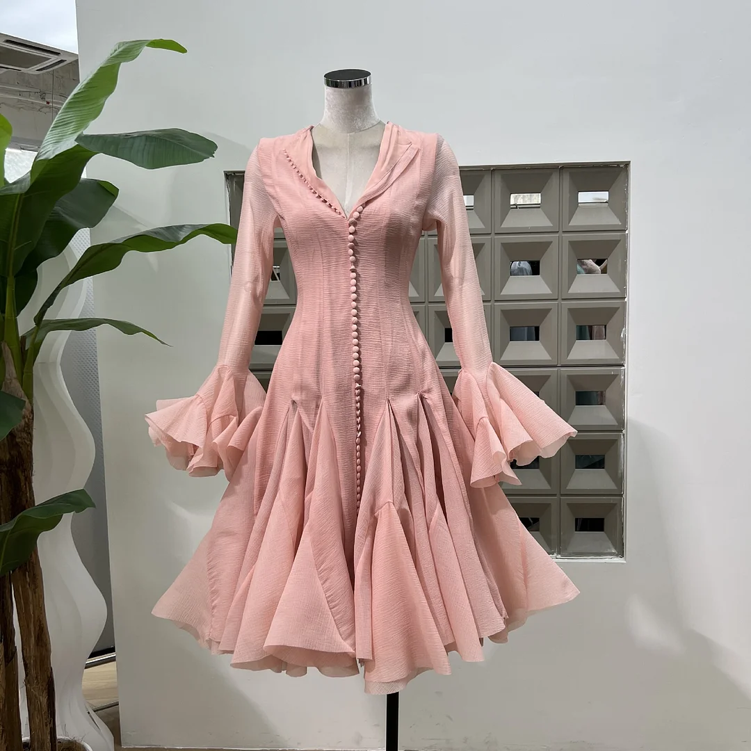 Brownm Flower Fairy Vietnamese Designer Lengthen Row Buckle Long-Sleeved Dress Petals Superimposed Geometric Tailoring Body Gentle Wind