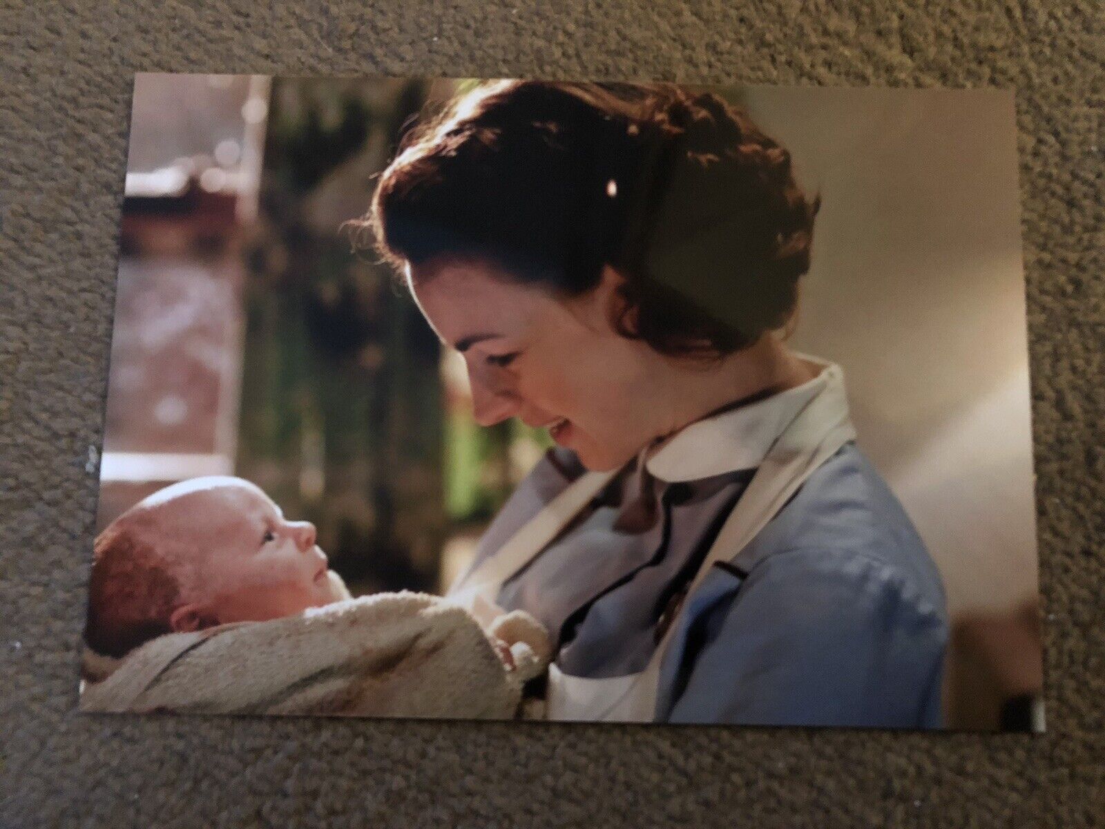 JESSICA RAINE (CALL THE MIDWIFE) UNSIGNED Photo Poster painting- 7x5”