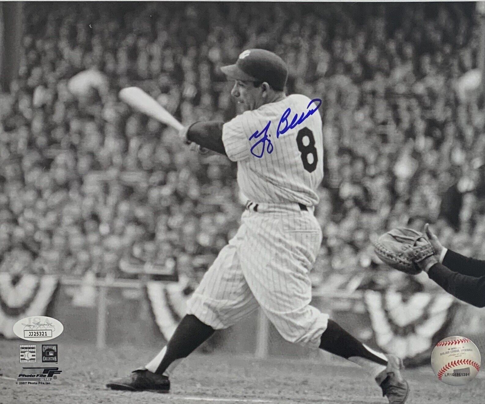 Yogi Berra New York Yankees Autographed 8x10 Pose #2 w/ JSA COA