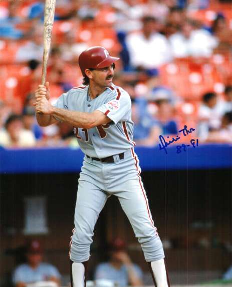 Autographed DICKIE THON 8x10 Photo Poster painting Philadelphia Phillies - COA