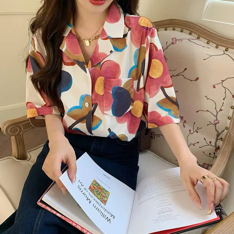 Vintage Floral Print Pocket Loose T-Shirt
