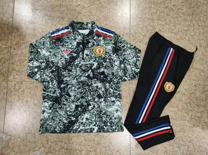 24/25 Manchester United Half-Pull Training Suit Football Jersey Set