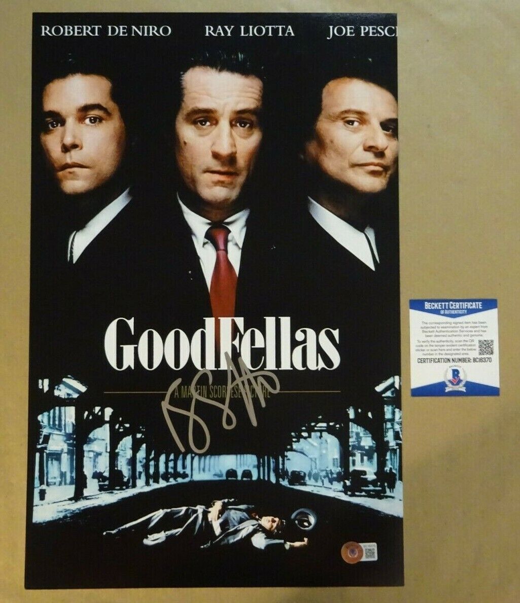 Signed RAY LIOTTA Autographed GOODFELLAS Photo Poster painting 11x17