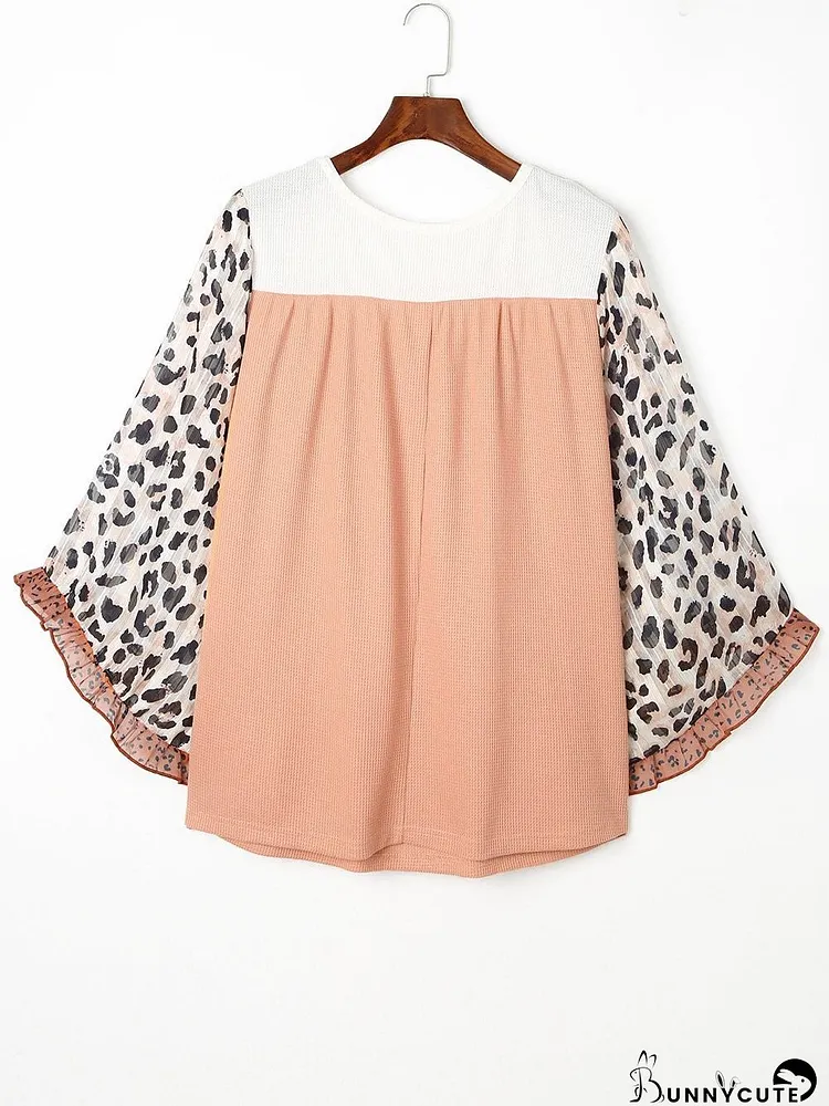 Plus Size Casual Top with Leopard Sleeves