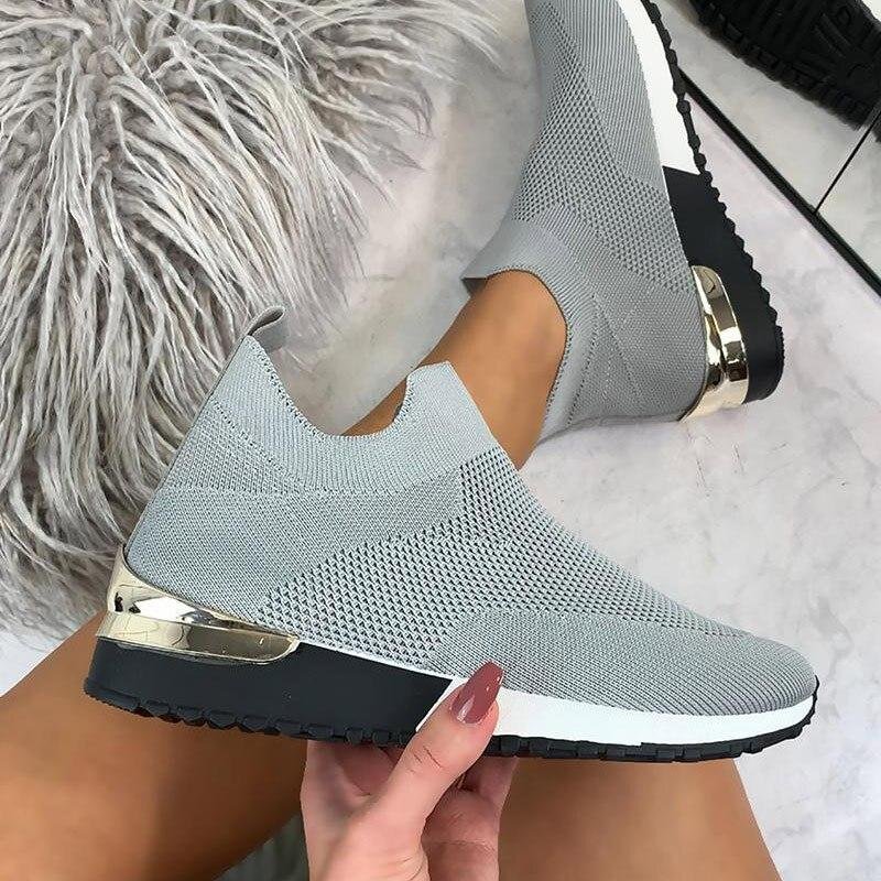 Women's Sneakers Autumn 2021 Sock Shoes Slip On Knitted Breathable Ladies Running Shoes Casual Female Flats Vulcanized Plus Size 1020