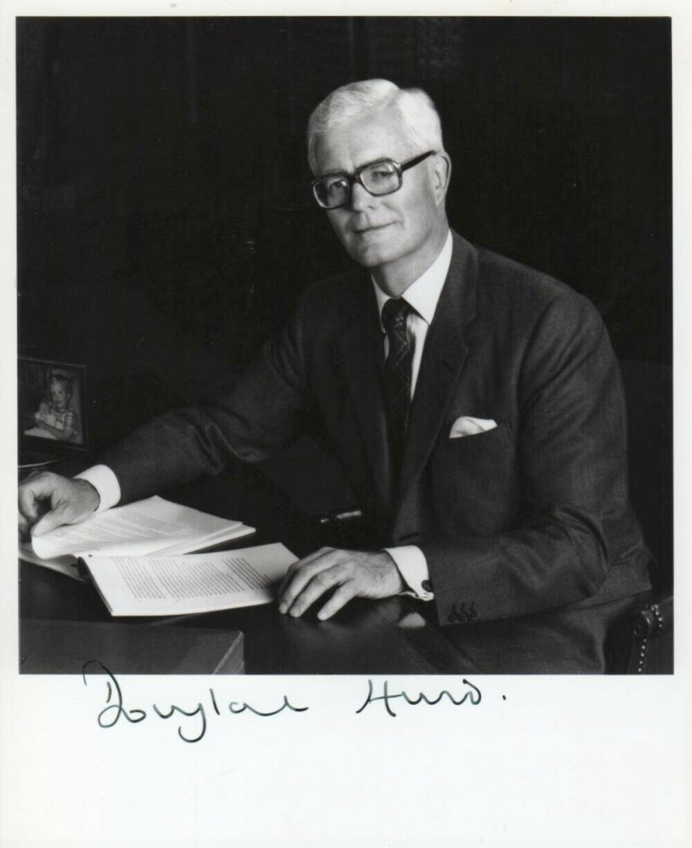 DOUGLAS HURD Signed Photo Poster paintinggraph - Foreign / Home Secretary Politician - Preprint