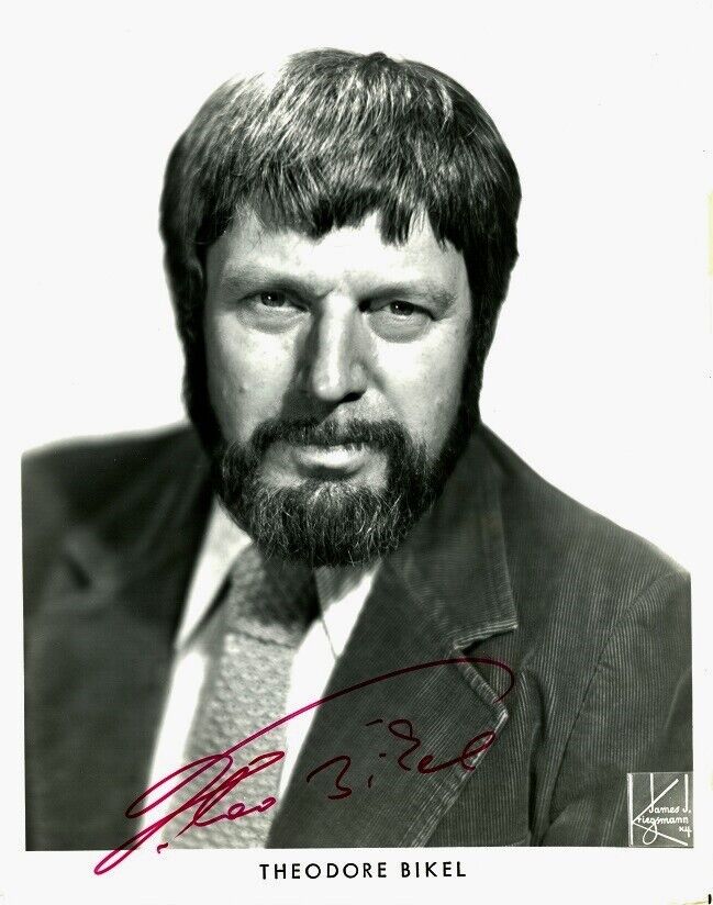 Handsome THEODORE BIKEL Signed Photo Poster painting