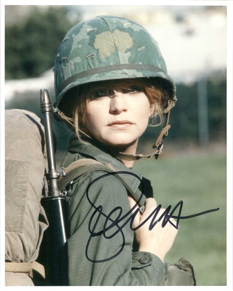 Goldie Hawn Signed Autographed 'Private Benjamin' Glossy 8x10 Photo Poster painting - COA Matching Holograms