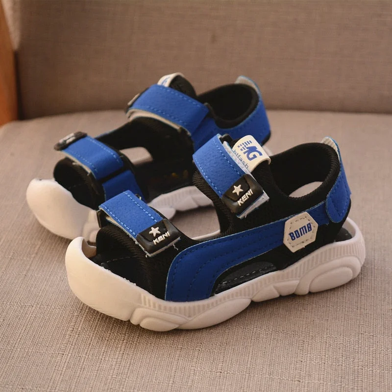 2022 Summer Children Shoes Boys Soft Soles Beach Shoes Male Baby Baotou Anti-kick Children&#39;s Sandals Princepard Summer Sandals