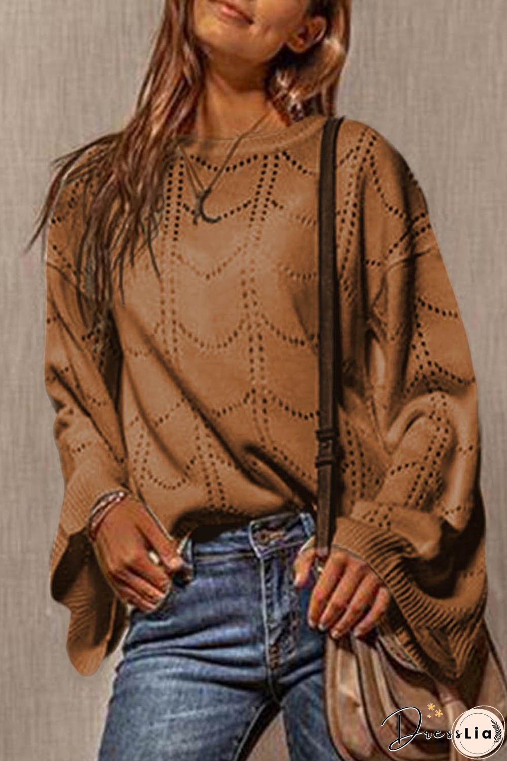 Fashionable and Minimalist winter Pullover