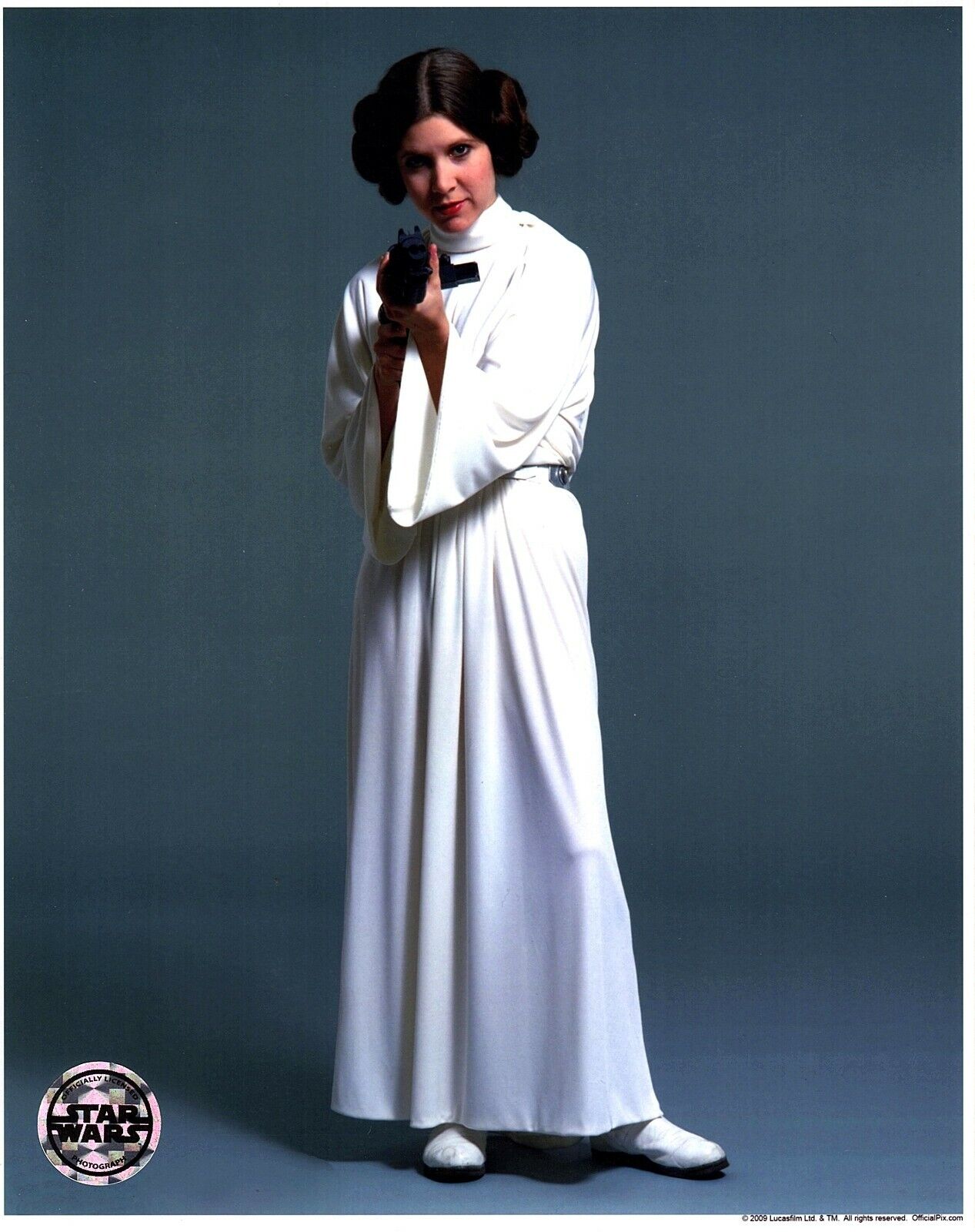 CARRIE FISHER Unsigned 8x10 Photo Poster painting Star Wars Official Pix Princess Leia OPX 2009