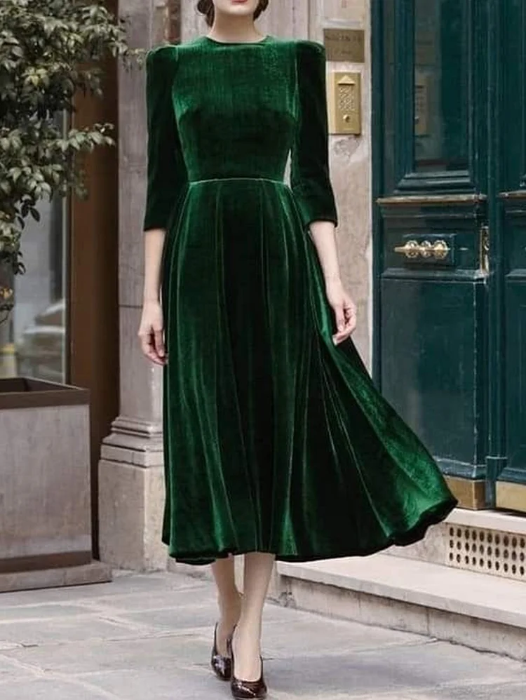 Elegant Long Sleeve Cinch Waist Solid Velvet Midi Dress
