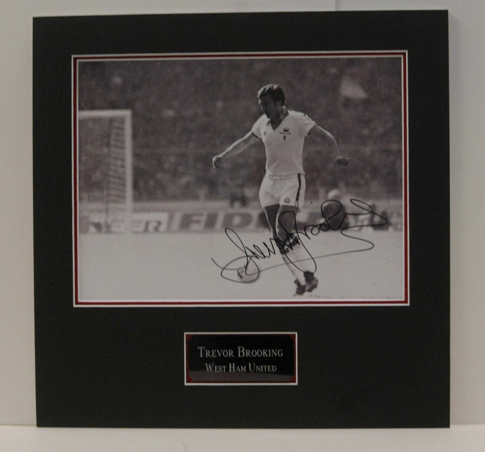 Trevor Brooking Genuine Signed 16X12 MOUNTED Photo Poster painting West Ham United 1980 FINAL