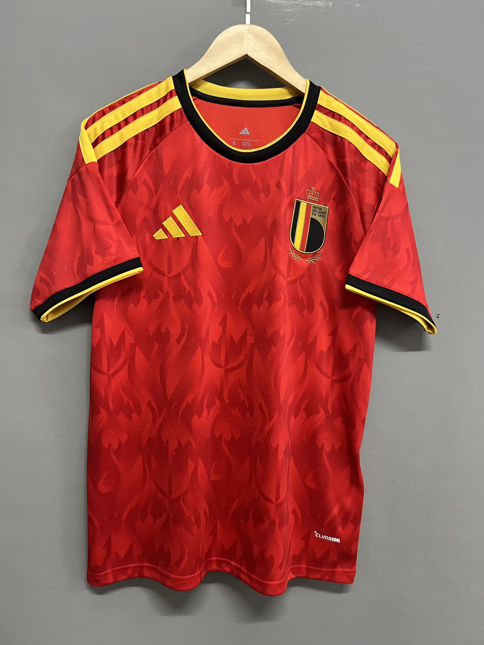 2025/26-BEL-H-FAN-B01471