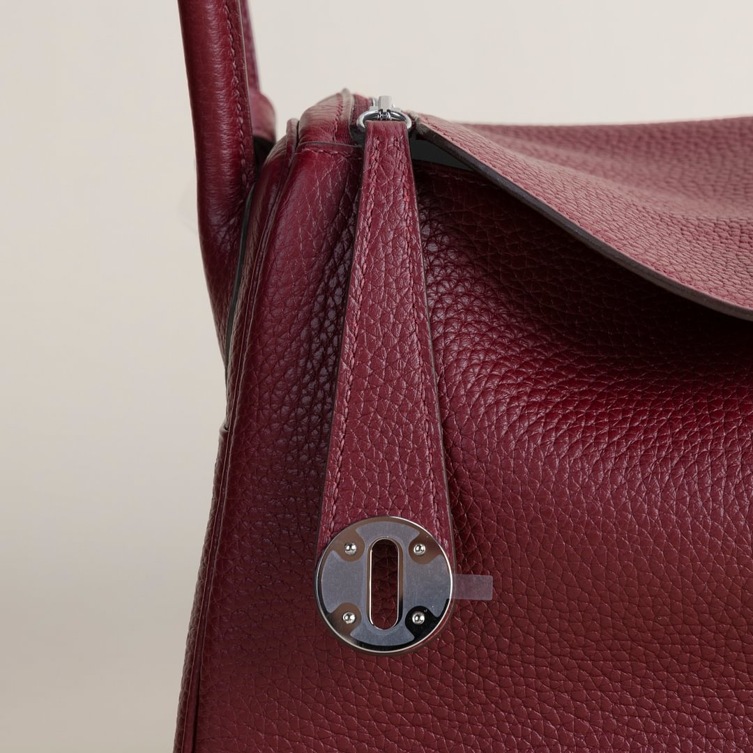 Lindy 26cm Clemence leather 55 H Rouge PHW