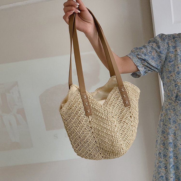 Mature Women Large Capacity Handbag Korean Holiday Straw Bag