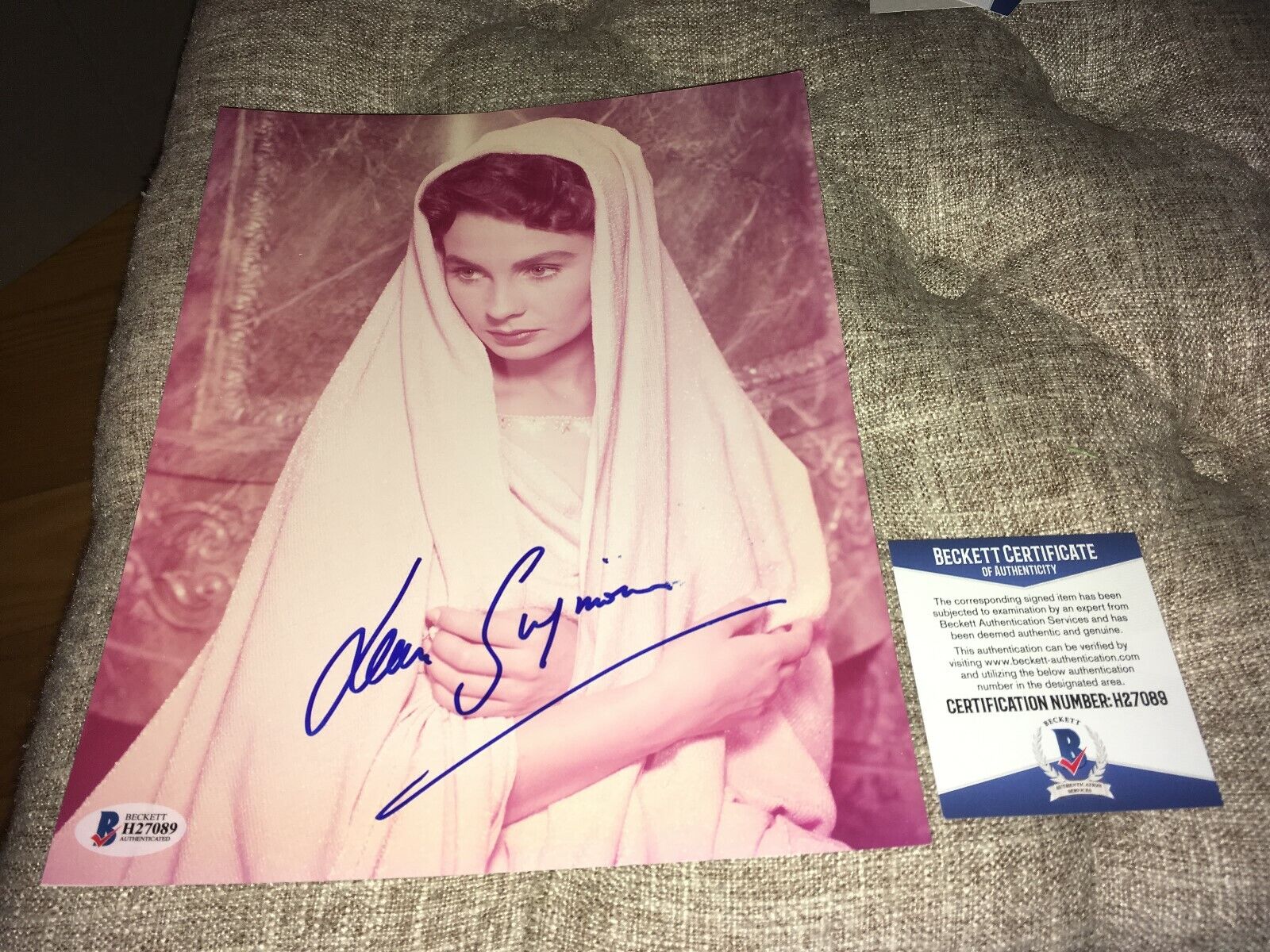 Jean Simmons Actress Signed 8 x 10 Photo Poster painting BAS Beckett Certified