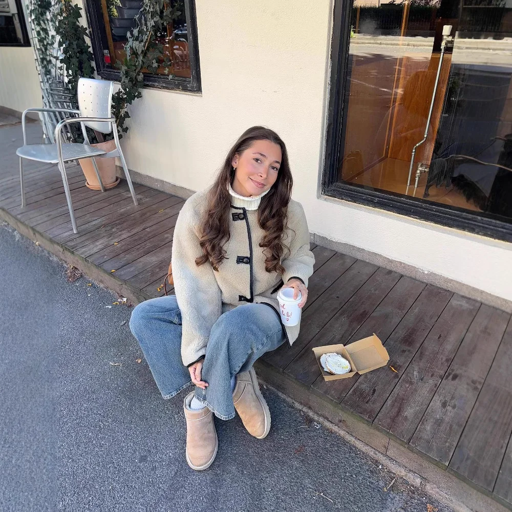 Nigikala Nigikala Women's French-Style Medard Vintage Fur Jacket Coat