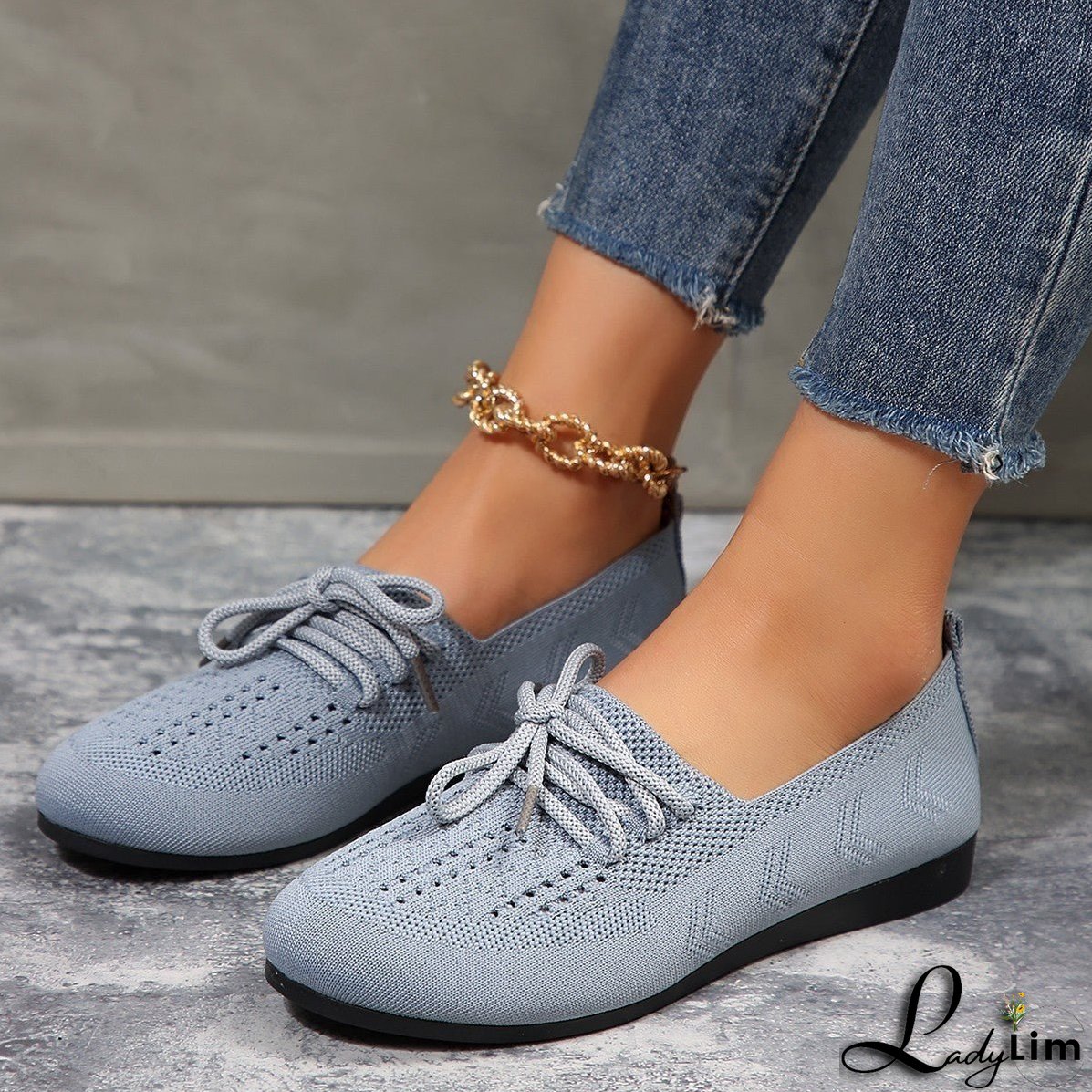 Classic and Comfortable winter Shoes