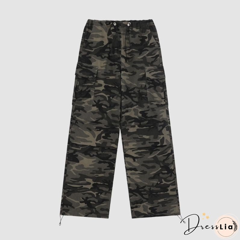 Camouflage Pleated Cargo Pants
