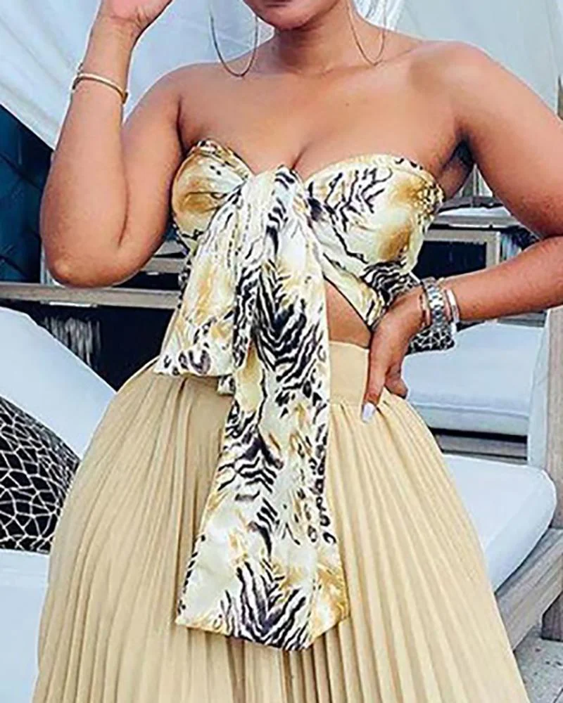 Two-piece set of lace-up tube top & pleated wide-leg pants