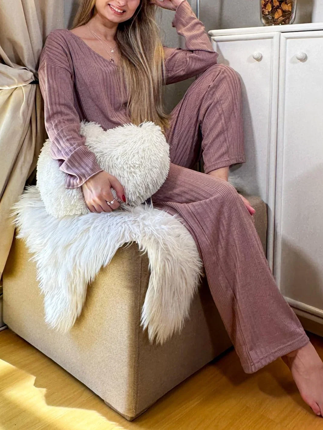 Women Half Sleeve V-neck Solid Color Dress