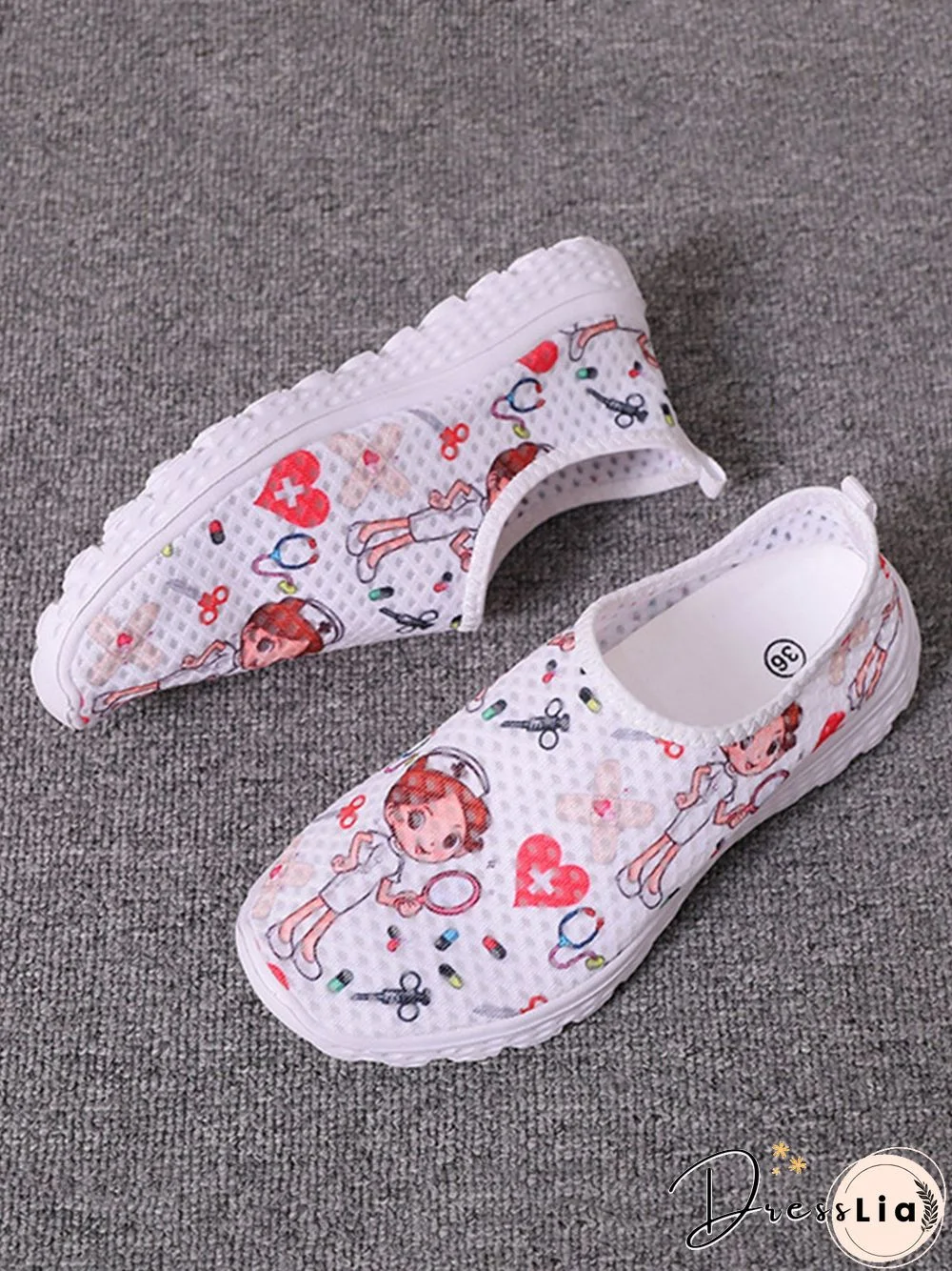 Nurse Fighting Epidemic Print Breathable Tulle Mesh Lightweight Sneakers