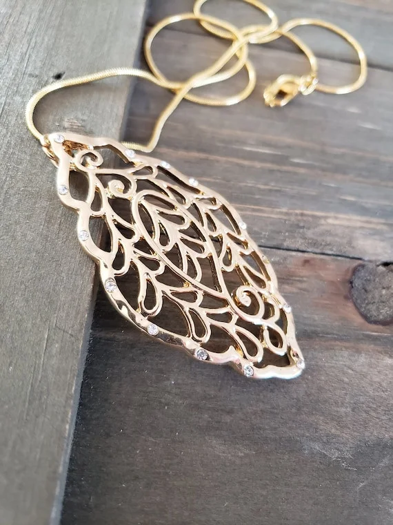 18k Gold Leaf Necklace Handmade Jewelry