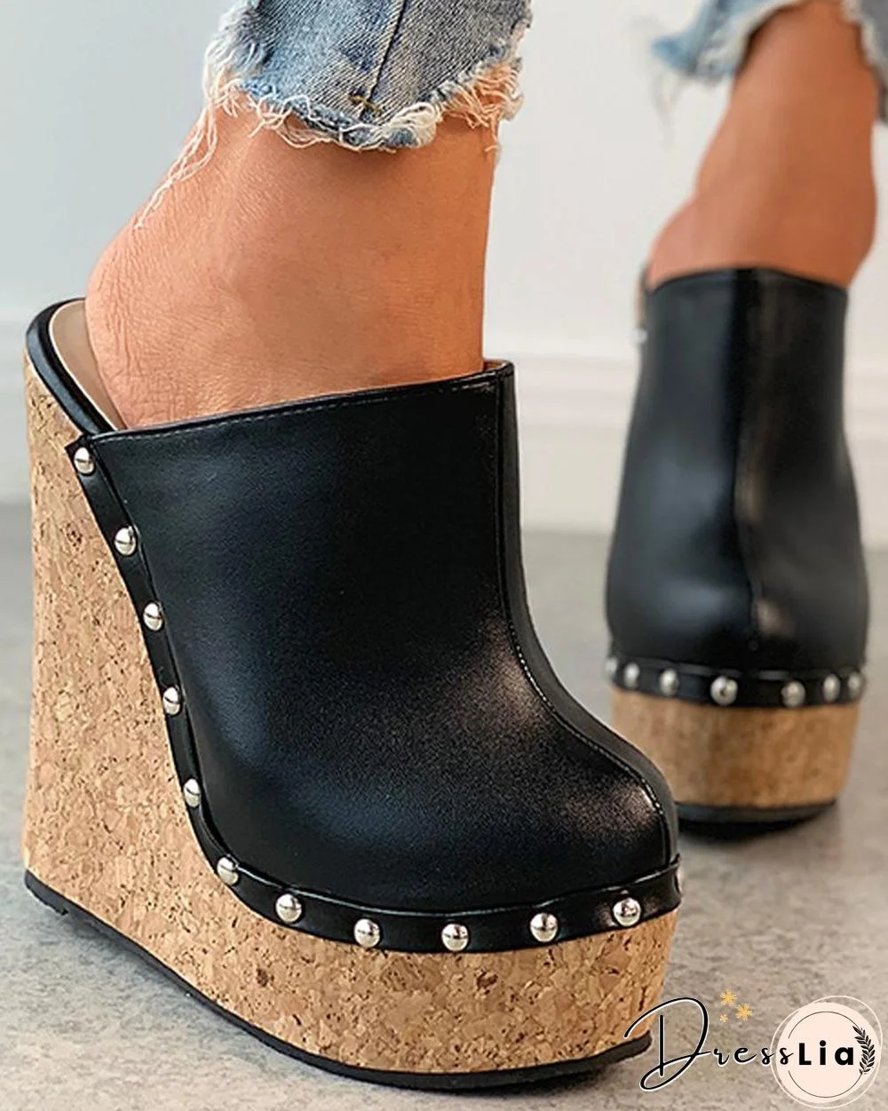 Rivet Close Toe Wedge Sandals