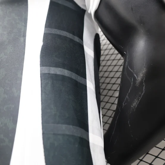 24/25 Juventus Home Player Version Football T-Shirt Thai Quality