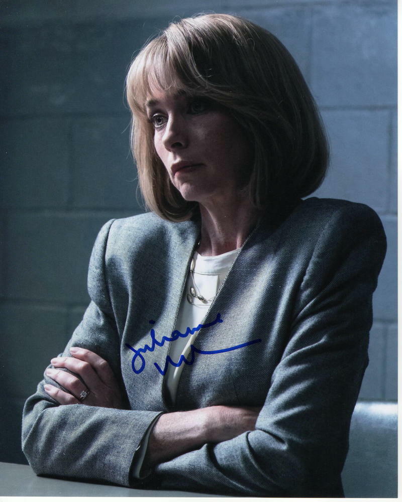 JULIANNE NICHOLSON SIGNED AUTOGRAPH 8X10 Photo Poster painting - MONOS, LAW & ORDER, SEXY