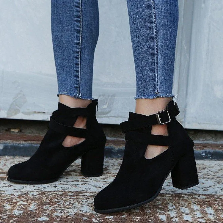 2021 Europe station winter motorcycle boots high-heeled suede plus size nude boots short boots buckle retro women's boots