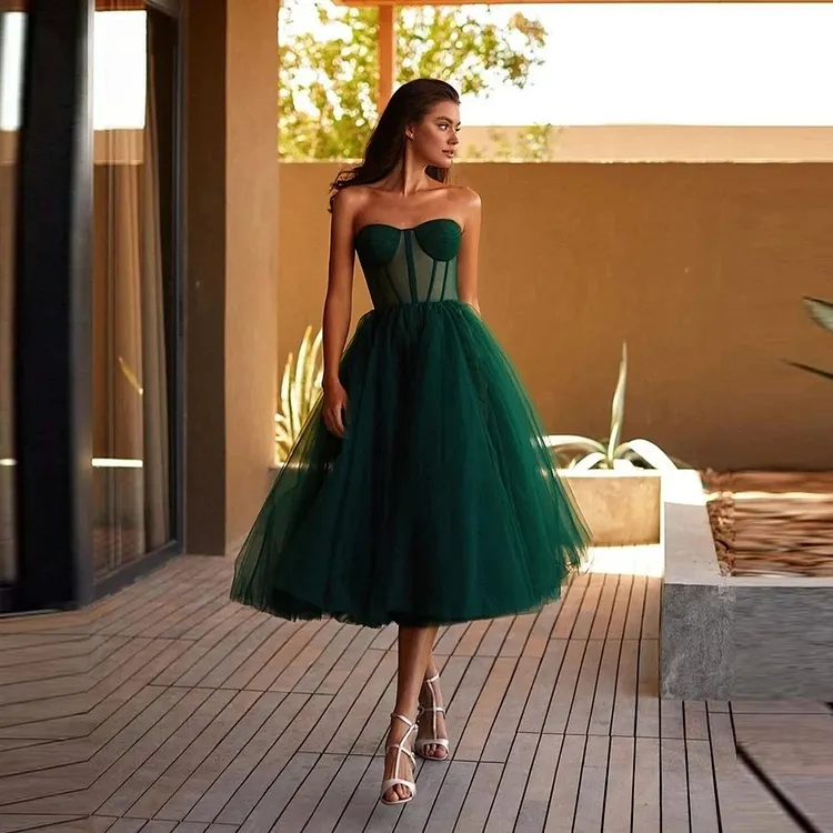 Elegant Lace Plus Size Evening Gown Mid-length Ball Dress Multi-color Strapless Dress