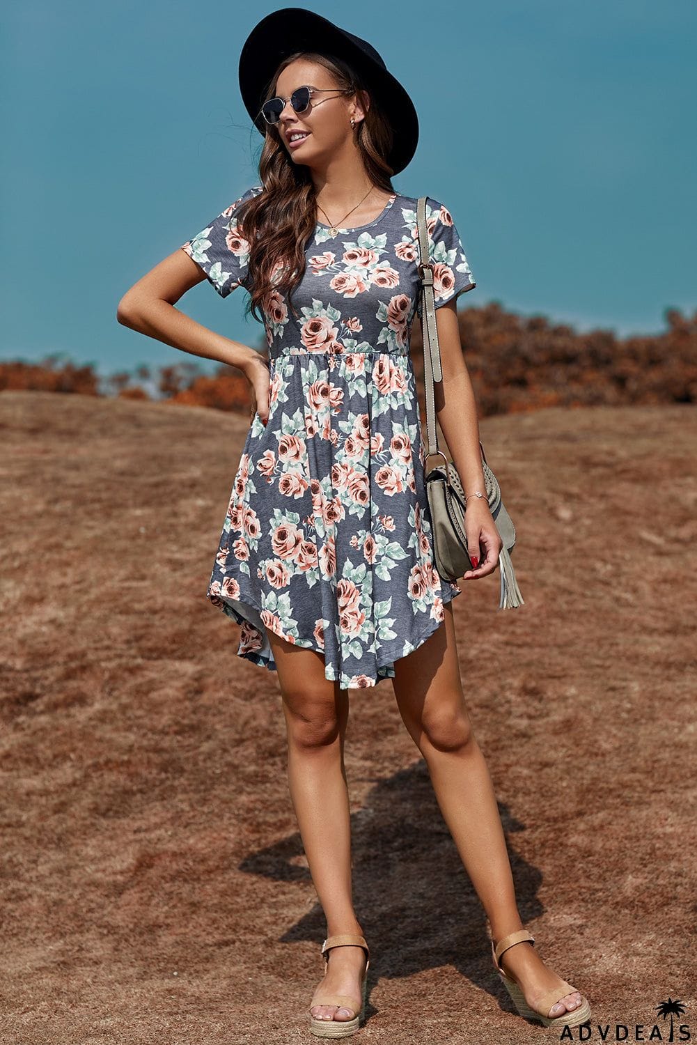 Floral Print Short Sleeve Pleated Mini Dress