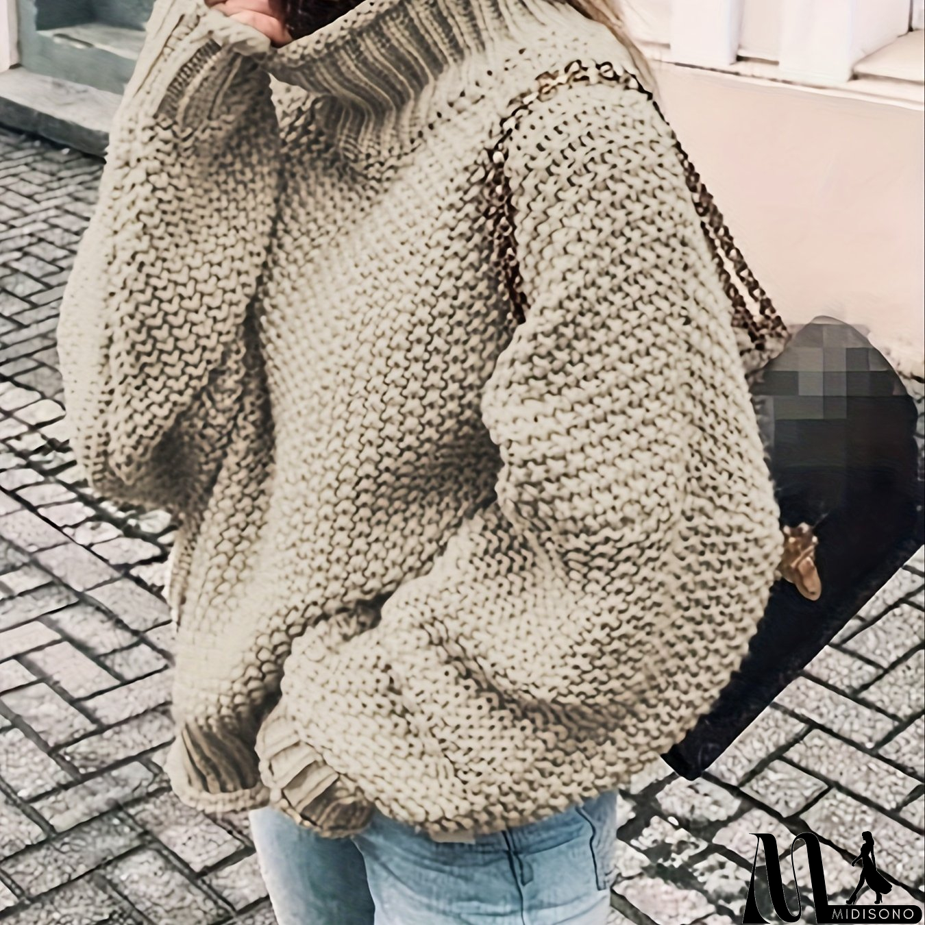 MidiSono - Fashionable and Effortless Sweater